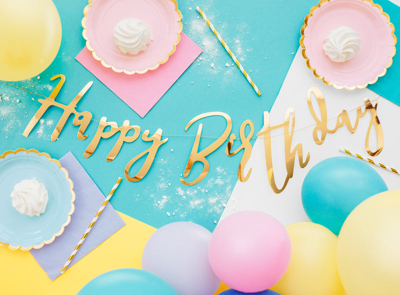 Party Deco - שלט Happy Birthday, gold, 16.5x62cm - תמונה 3
