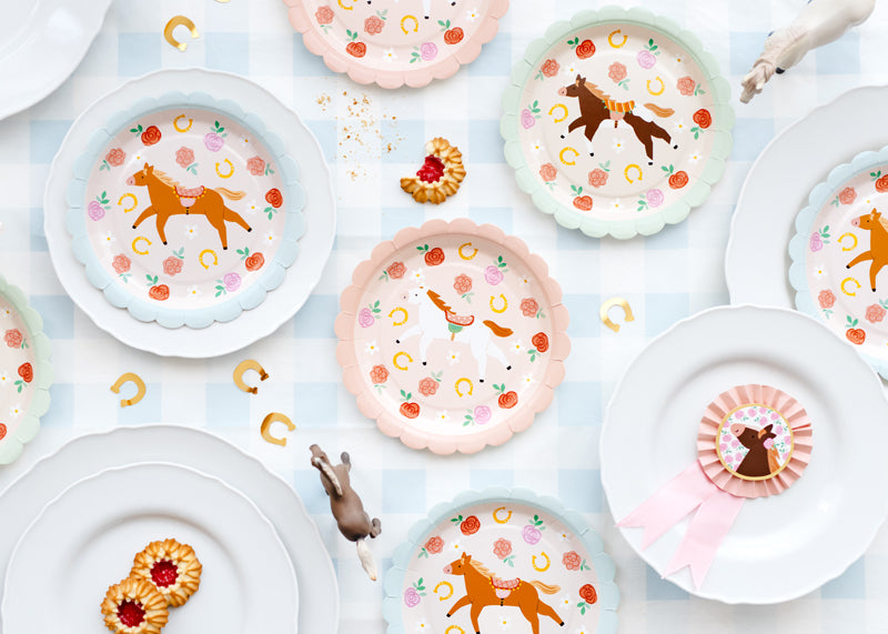 Party Deco - Paper מפת שולחן Checkered with Horses, mix, 180x120 cm - תמונה 3